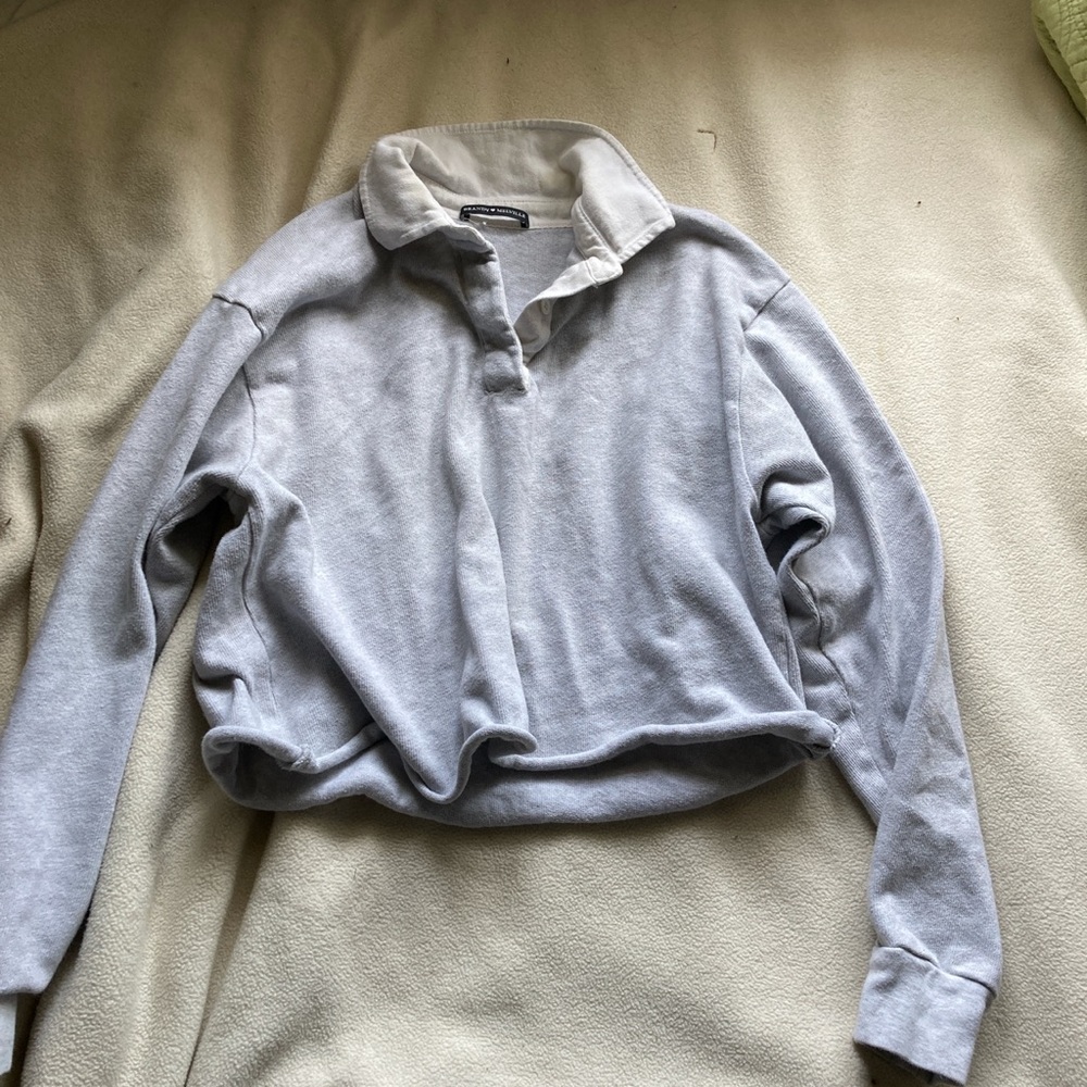 Long sleeve collard top